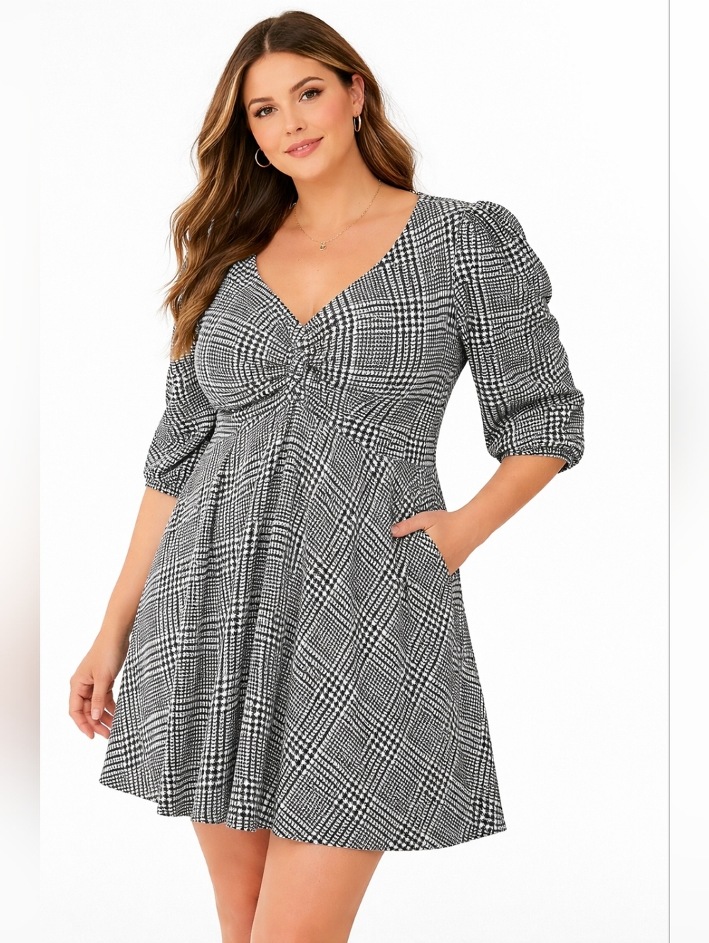 Torrid Size 4 Black White Plaid Houndstooth Wrap Dress 3/4 Sleeve Plus Size.